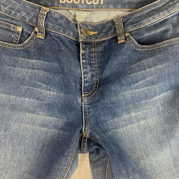 New York & Company Curvy Low Rise Bootcut Jeans Size 8 145 - Picture 3 of 9